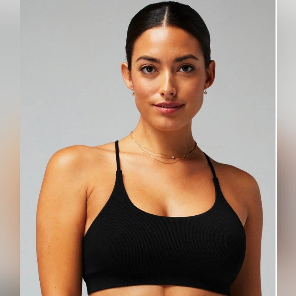 🖤 Fabletics cloud seamless strappy bralette XS